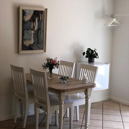 Alleso Gl. Sognefoged Gard Оденсе Номер фото